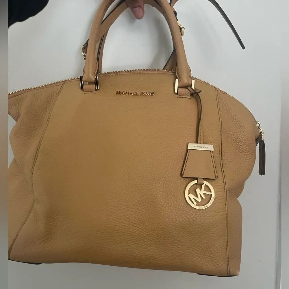 Micheal Kors Satchel Crossbody Bag